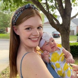 Meet your Posher, Abigail